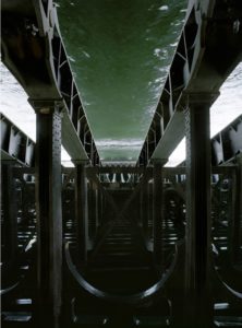 Pont Alexandre III, 2011-2012 Floriane De Lassée Courtesy La Galerie Particulière