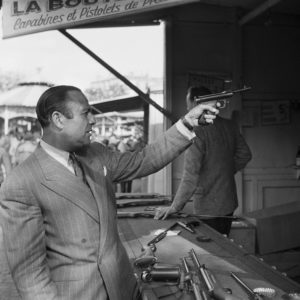 Stand de tir, Paris, 1948