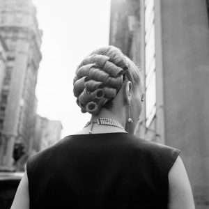 © Vivian Maier New York, NY, September 3, 1954 / Maloof Collection, Courtesy Howard Greenberg Gallery, New York / Les Douches La Galerie,Paris