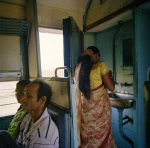 Dans le Shantiniketan Express, mai 2014 © Patrick Faigenbaum