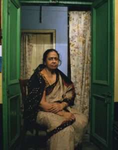 Mrs. Kalyani Ghosh, Banamali Sarkar Street, north Kolkata, October 2014© Patrick Faigenbaum