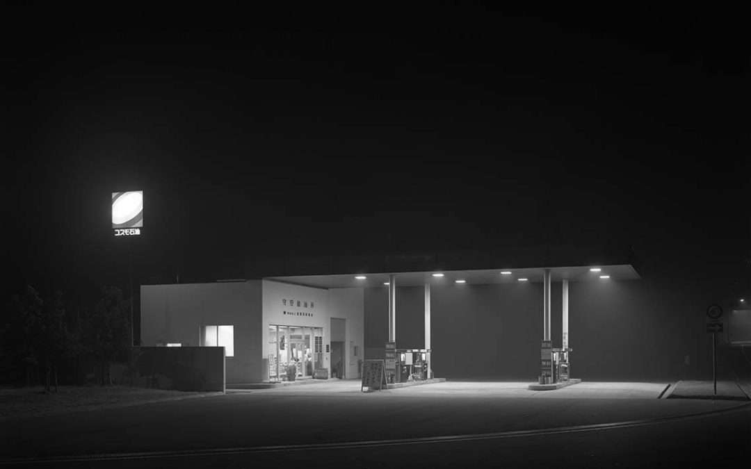 TOSHIO SHIBATA : Night Photographs