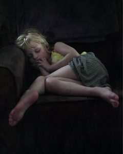 Harper asleep ©JEFFERSON HAYMAN, COURTESY GALERIE DE L’INSTANT, PARIS