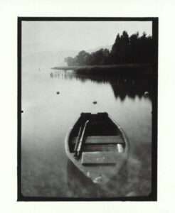 Christian Poncet Vue du lac d’Annecy, 1998 Tirage contact, photographie au sténopé 24 x 30 cm © Christian Poncet