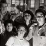 Donna Gottschalk, Oak, Robin, Binky, Chris et moi, Bébés Gouines, E. 9th Street, New York, 1969 Courtesy de l’artiste et de Marcelle Alix © Donna Gottschalk