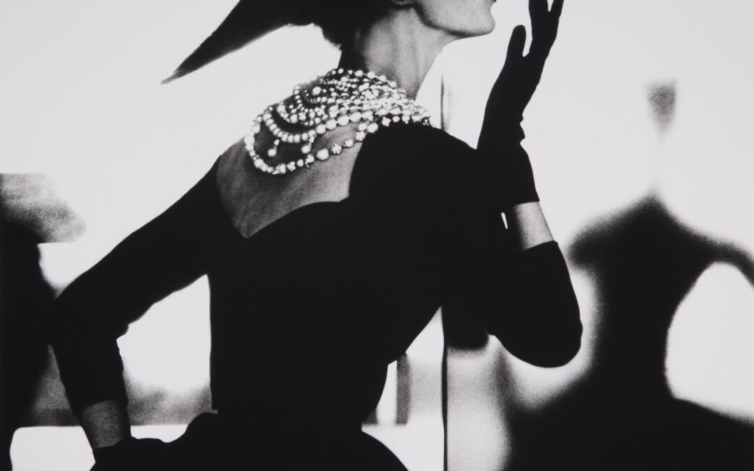 Lillian Bassman, Blowing Kiss, Barbara Mullen, New York, Harper’s Bazaar, circa 1958